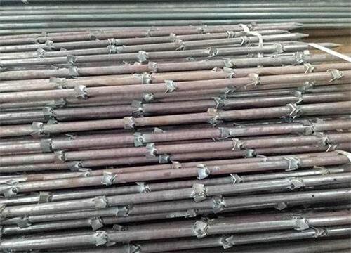 开远隧道钢花管